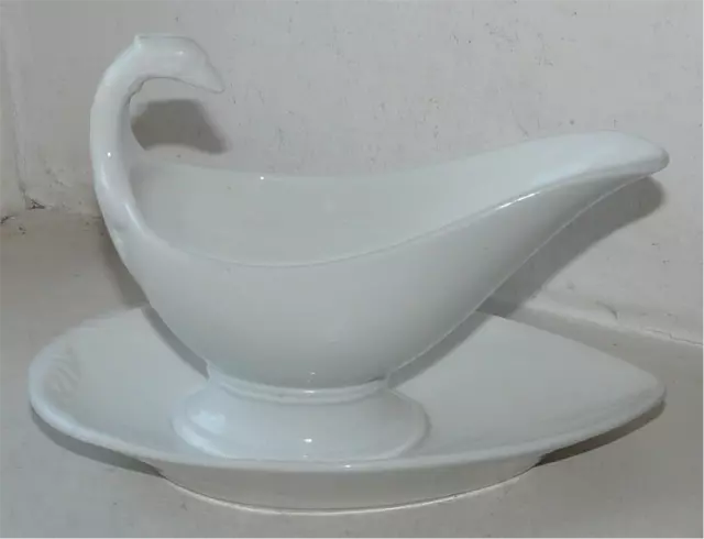 Sauciere Ancienne De Style Empire En Porcelaine Vieux Blanche Decor Tete D'aigle