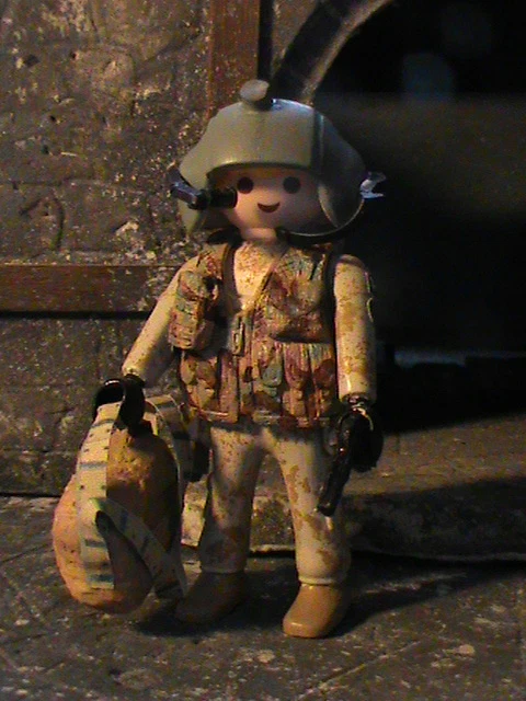 PLAYMOBIL CUSTOM PILOTO Helicoptero Apache ( Afganistan-2012)Ref-0180
