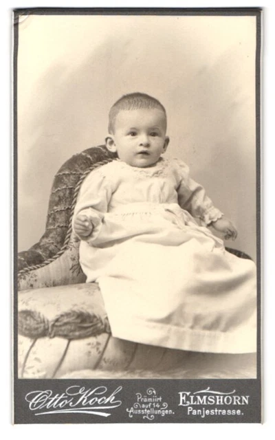 Fotografie Otto Koch, Elmshorn, Panjestraße, Portrait kleiner Hans Werner im we