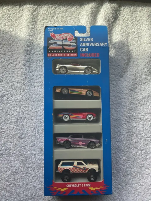 Hot Wheels Chevrolet 5 Pack 25th Anniversary Collectors Edition w/Chrome Car