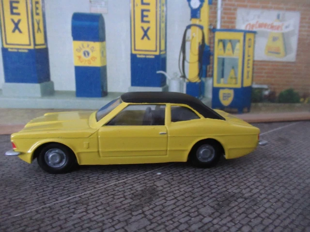 1974 Ford Cortina Mk Iii 2000e Fotografía editorial - Imagen de viejo