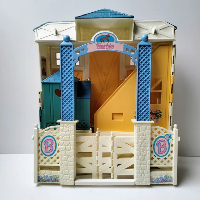 Barbie Kitchen Set with Dishwasher Tableware & Accessories