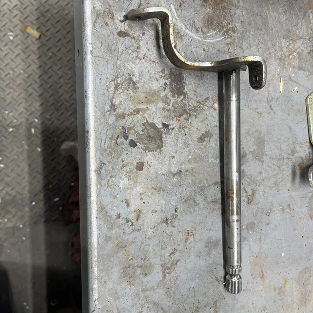 HARLEY-DAVIDSON IRONHEAD SPORTSTER Cross Over Brake Shaft 1954-1974 £48 ...