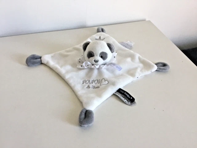 Doudou Et Compagnie Panda Plat Blanc Gris Doudou De Reve Abracadabra Love Kom9