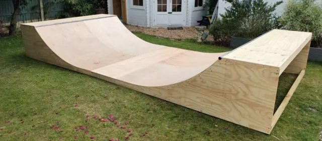 Custom Half Pipe Skate Ramp - Mini Ramp - BMX Scooter Skateboard