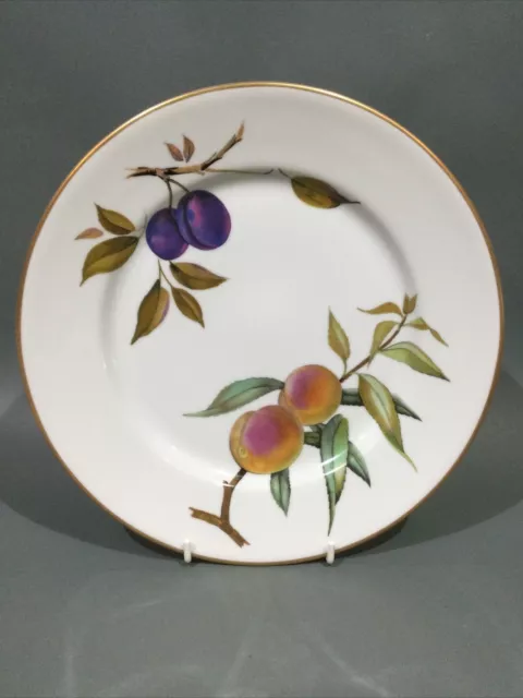 Royal Worcester “ Evesham Gold “ Dinner Plate