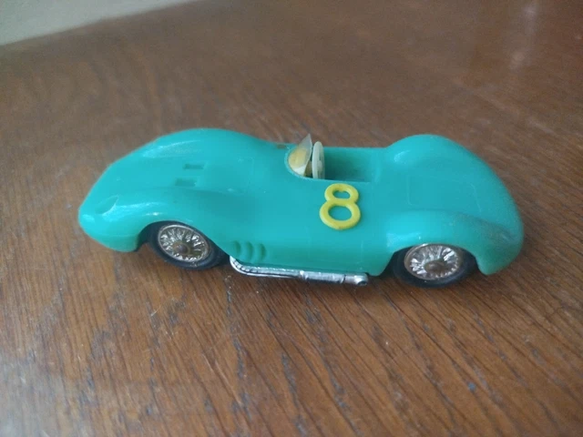 Voiture Miniature Maserati Sport 200 SI - Norev Ou Solido échelle 1/43 - Occasion, Verte, Année 1970