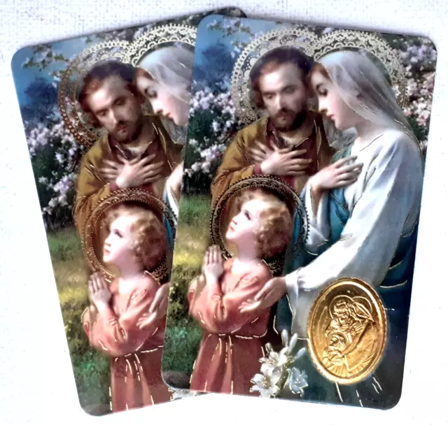 HOLY FAMILY   Family Prayer   Embossed Medal    CREDIT CARD SIZE    PACK OF TWO