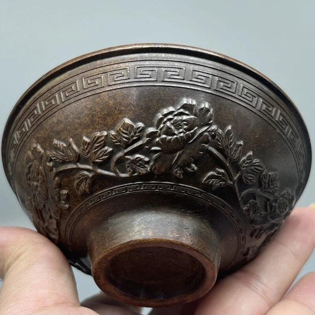 Collection chinese old bronze handmade fish statue bowl cup home decoration