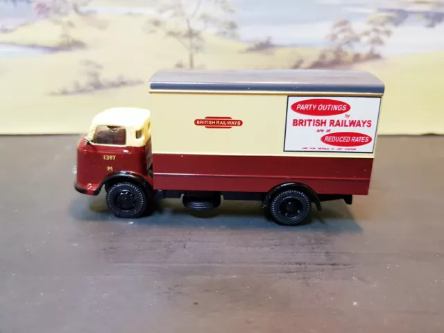 DA63 B T Models (Base Toys) Karrier Bantam Van British Railways