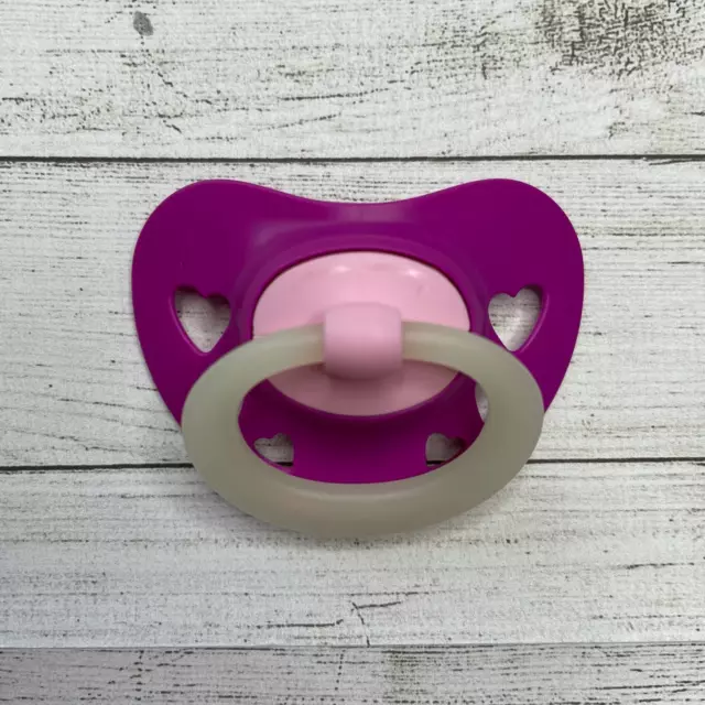 NUK Pink Hearts Reborn Magnetic Dummy - self fit magnet