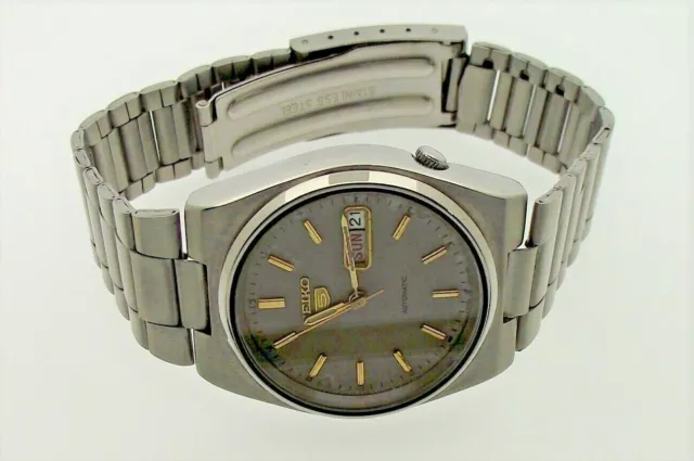 VINTAGE SEIKO 5 Automatic Mens Watch With Day And Date 6309-9060 A5 £  - PicClick UK