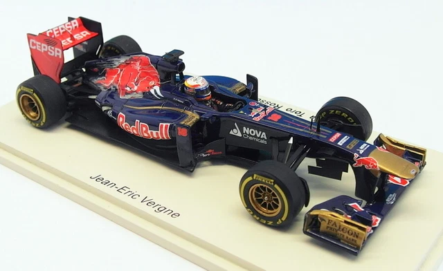 SPARK 1/43 SCALE S3061 - F1 Scuderia Toro Rosso STR8 #18 2013 