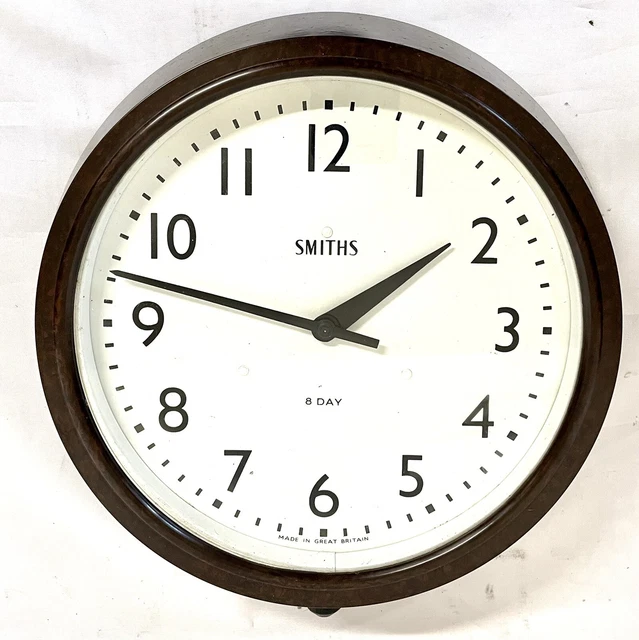 VINTAGE SMITHS BRITISH Army Military Issued MOD Bakelite Wall Clock