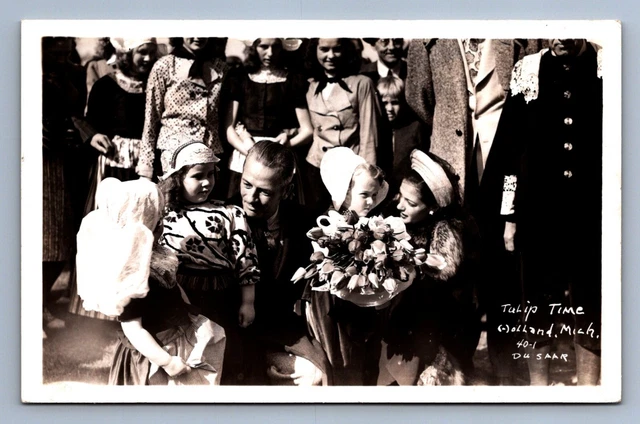 Postcard Vintage RPPC Tulip Time Holland Michigan Man Woman Little Girls Flowers