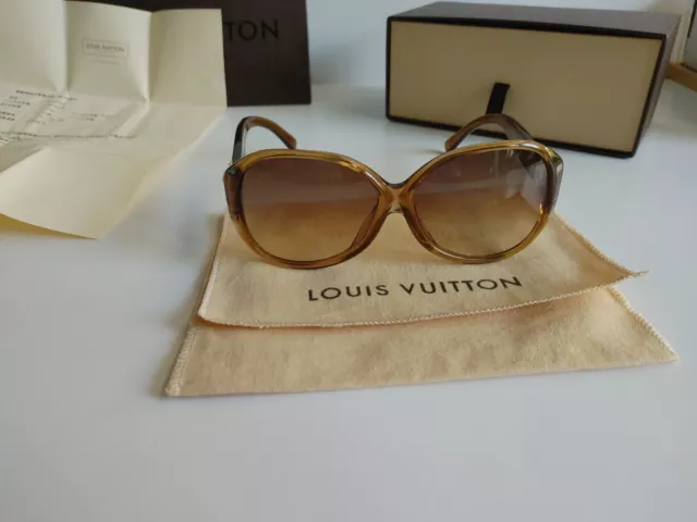 Louis Vuitton LV Garance Z0754W Gold Frame Women's Ladies Sun
