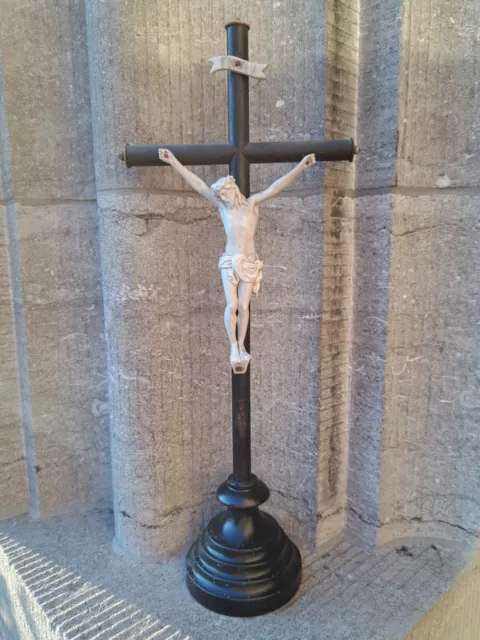 Antique Standing Turned Wood Cross Crucifix Porcelain Bisque Jesus Corpus Snake