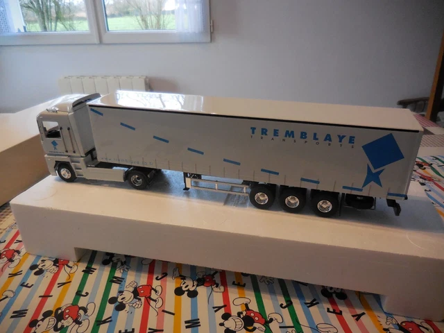 Dv11085 Camion Eligor 1/43 Renault Magnum 2008 Semi Tautliner