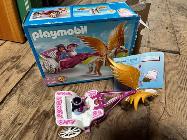 Playmobil - 71246 - Magic - Calèche et cheval ailé