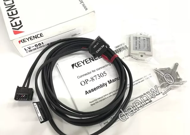 New in box KEYENCE LV-S61 laser sensor