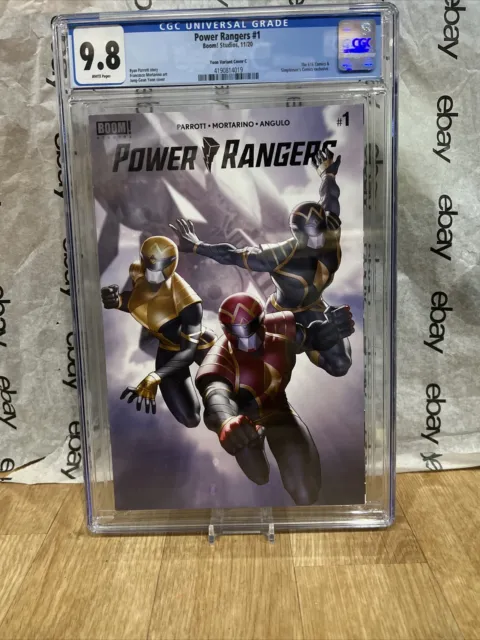 Power Rangers #1 - Junggeun Yoon Trade - Ltd. to 500 Copies -Comic Cgc 9.8