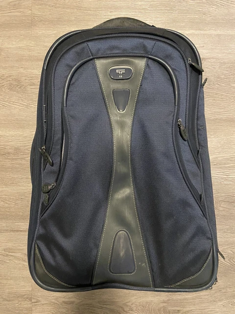 Tumi T-Tech 5522MB Madison 22" Navy Two-Wheeled Carry-on Suitcase