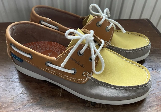 Ladies deck shoes size 6 on sale