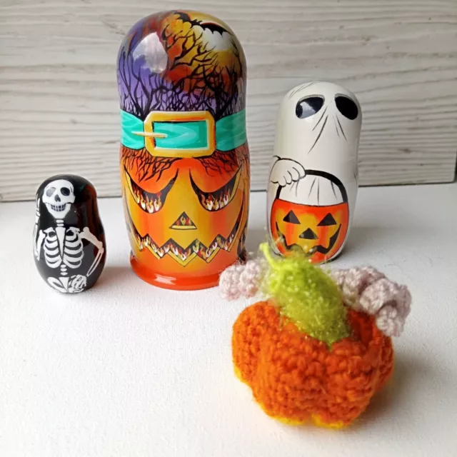 Halloween Nesting Dolls juego de 3 muñecos de madera pintados a mano...