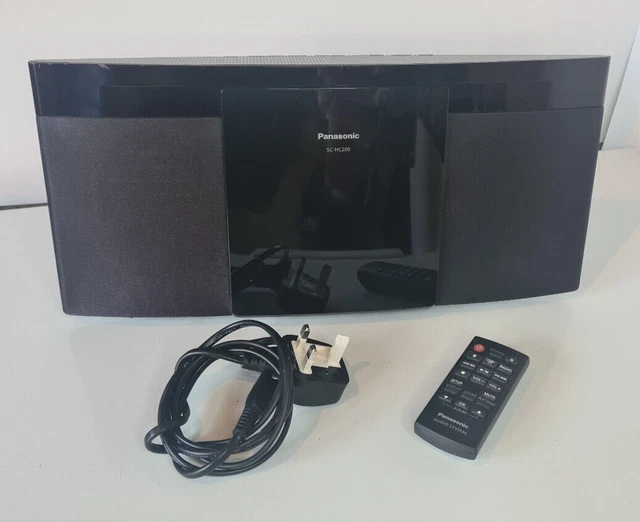 PANASONIC SCHC200 FLAT Panel HiFi System Bluetooth CD Player FM Radio
