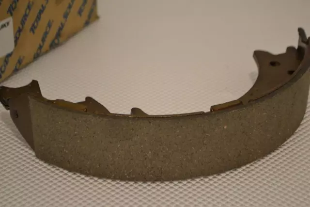 One New Total Source Brake Shoe Ty47504-22752-71.