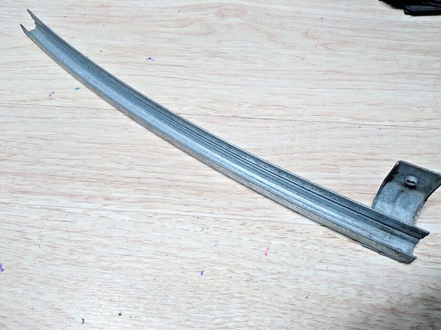 96 00 honda civic 2dr hatch front passenger sash guide window oem d4