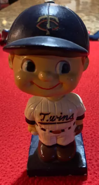 Vintage Original 1960’s MLB MINNESOTA TWINS Bobblehead Nodder W/Blue Base