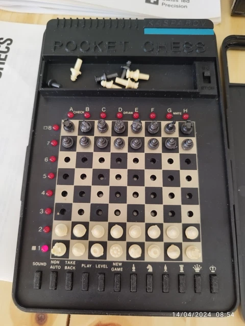 Acheter Jeu d'échecs électronique : Europe chess champion - - - L Acheter Jeu d'échecs électronique : Europe chess champion - - - L