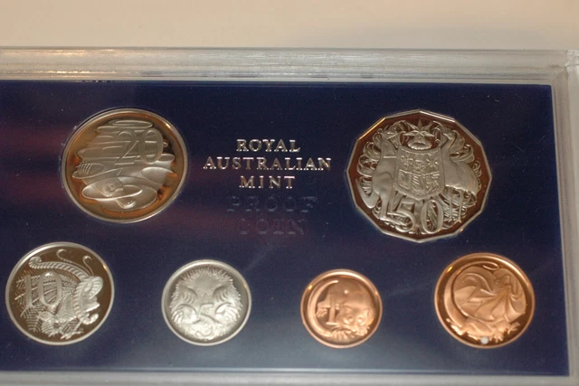 1980 Royal Australian Mint Proof Set low mintage Beautiful coins w/certificate