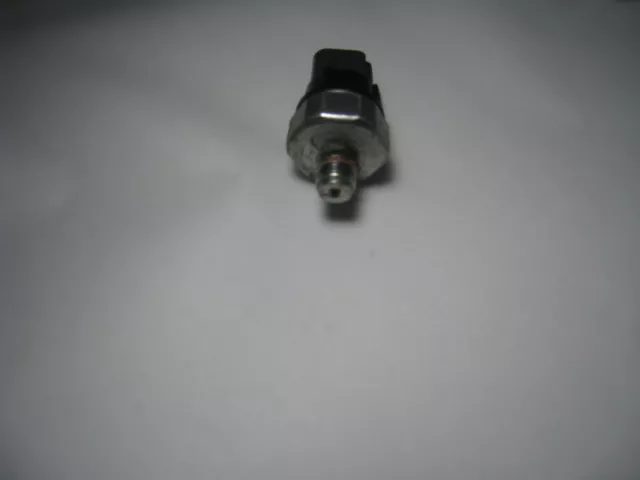 2015 Honda Nc700 Xd Oil Pressure Sensor