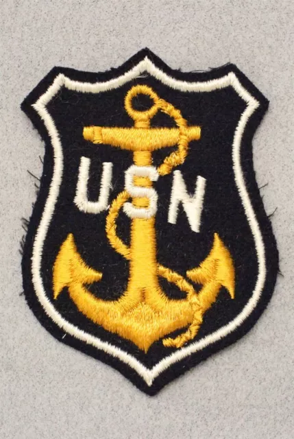 PX-Patch 1115: Navy "USN" white letters, yellow anchor - on black felt, WWII era