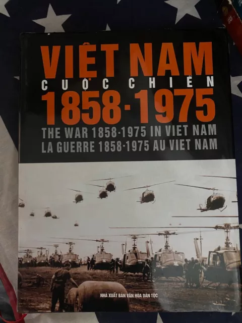 Nguyen Khac Can / Viet Nam Cuoc Chien 1858-1975 The War 1858-1975 in Viet Nam
