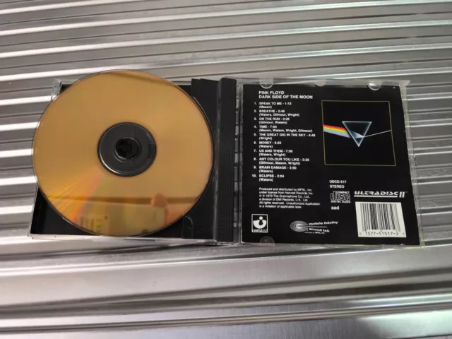 Pink Floyd - Dark Side Of The Moon MFSL Gold CD