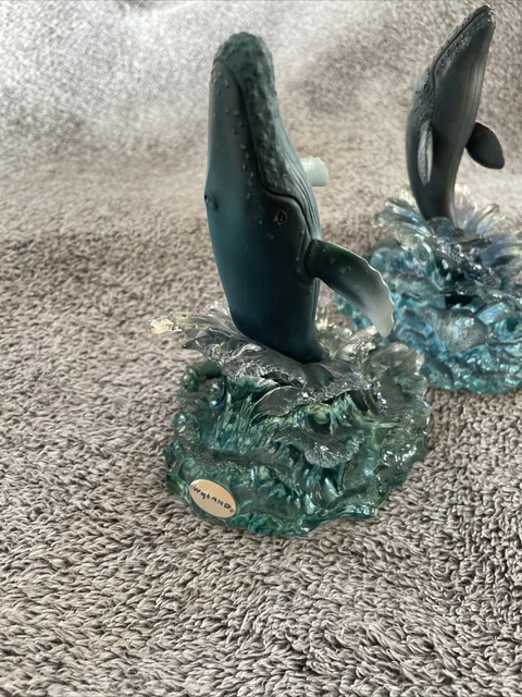 Dakin Wyland California Grauwal #8264 & antiker Buckel #9524 2