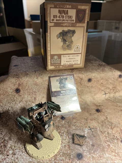 DUST 1947 / Tactics Light Anti-Tank Walker KV-47D / Nina (TSH ...