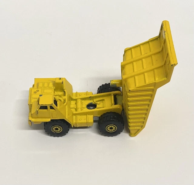 VINTAGE 1979 HOT Wheels Yellow Caterpillar Dump Truck Workhorses