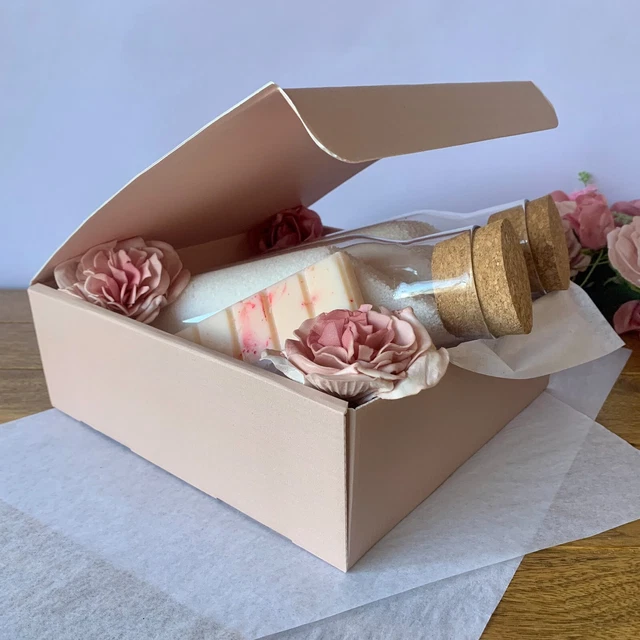 Pink Gift Boxes Card Retail Large Hamper Display Packaging Business with Lid Pink Gift Boxes Card Retail Large Hamper Display Packaging Business with Lid