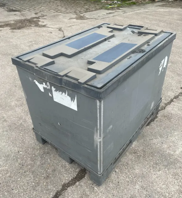 Grey Rigid Plastic Pallet Box with Lids 80cm x 120cm x 88cm