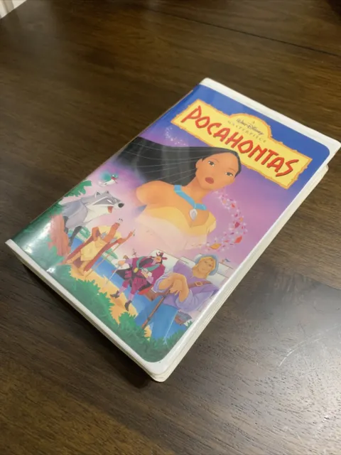 Pocahontas VHS 1996 Clamshell Case Walt Disney Masterpiece