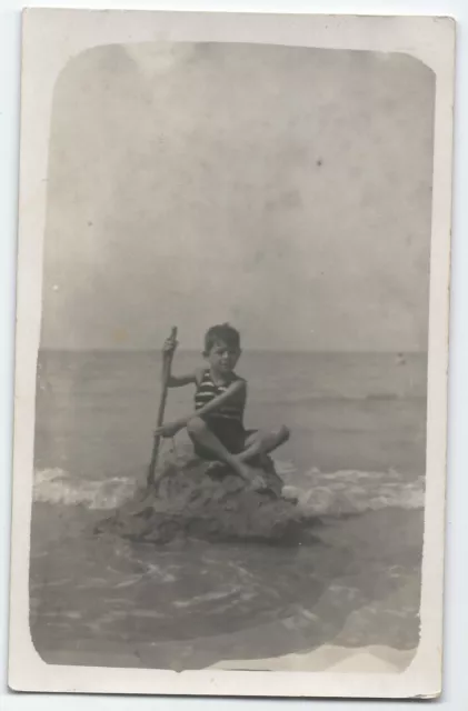BP241 Carte Photo vintage card RPPC Enfant Chateau de sable plage beach