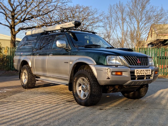L200 Barbarian L200 K74 Roof Rack Roof Bars (Alpha)