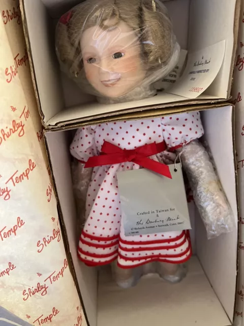 VINTAGE SHIRLEY TEMPLE Porcelain Doll 20th Century Fox Film Stand up ...