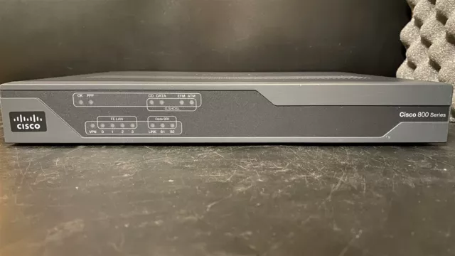 Cisco Isr 800 880 C888EA-K9 V01 VAMZU00ARA 4 Port Services Intégrés Routeur 2