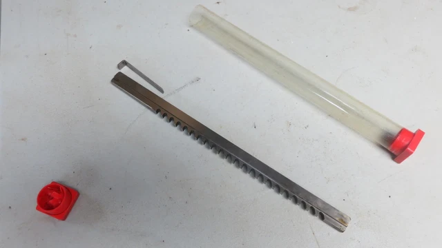 1/4"-C HS duMont keyway broach used with shim USA