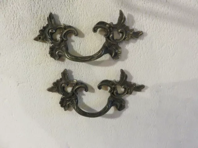 Paire  De Poignees De Tiroir De Commode Style Louis Xv En Bronze Quincaillerie